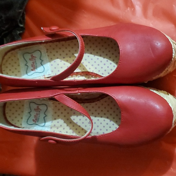 Bettie Page sugar skull platforms. - Picture 3 of 10